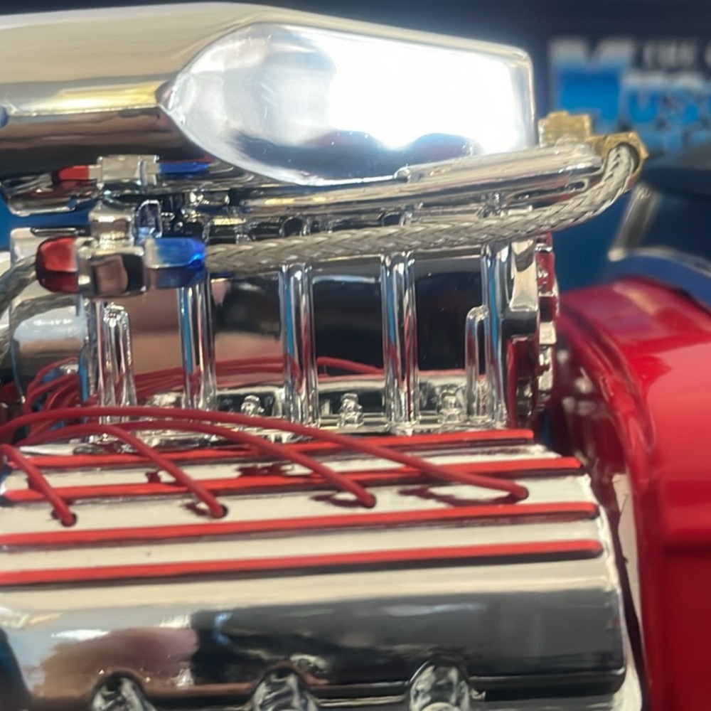 Muscle Machines Car - Picture 3 of 8